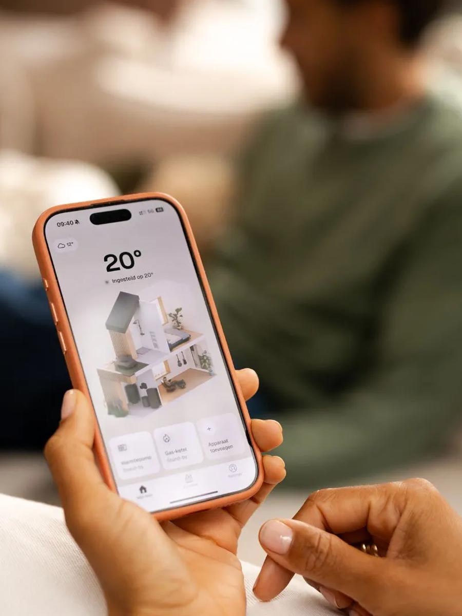 AtlasNRG klant bedient een Weheat warmtepomp met Weheat Intelligence